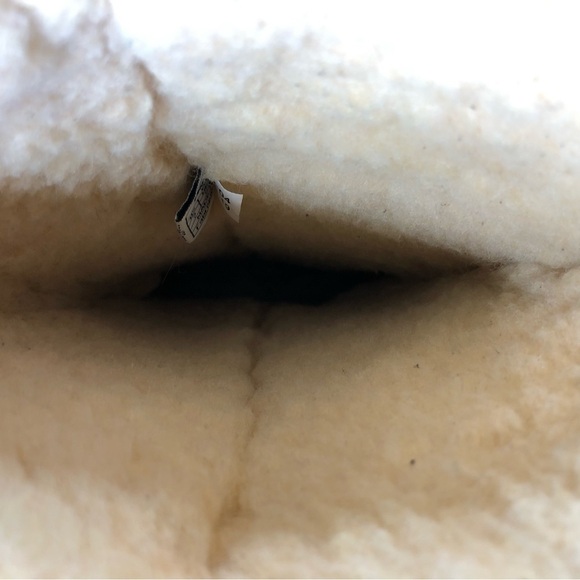 Bearpaw Cloud II Wool Lined Tall Cozy Boots Sheepskin Suede Nuckbuck - Picture 6 of 9